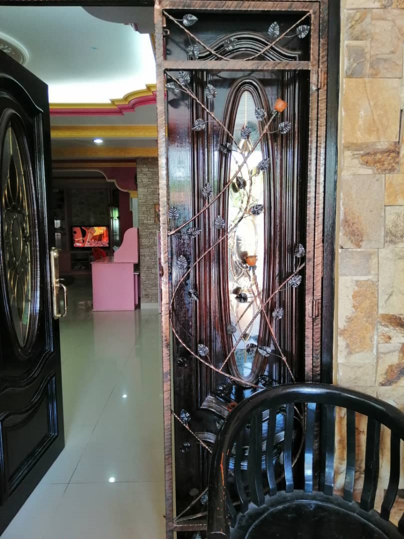 RENOVATED DOUBLE STOREY BANDAR BARU AMPANG