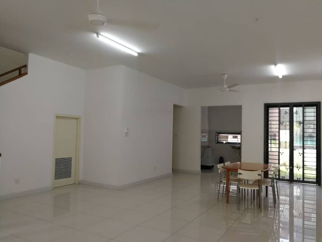 2 Storey Terrace Laman Alamanda Kota Seriemas - photo 6