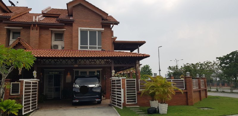 FULL RENO EXTEND 2 STOREY CORNER LOT ALAM BUDIMAN