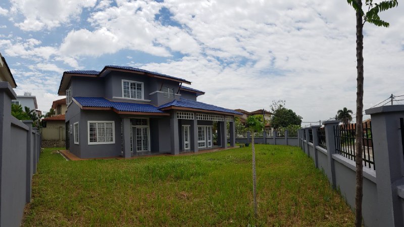 CORNER 2 STOREY BANGLO BANDAR BUKIT MAHKOTA - photo 2