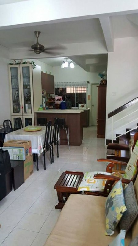 Double Storey Taman Bukit Emas Seri Kembangan - photo 3