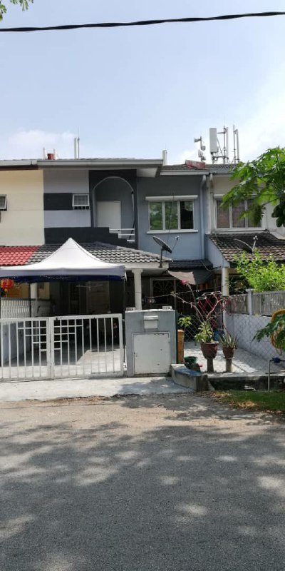 2 storey Taman Sungai Besi Indah Seri kembangan