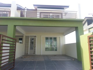 New House End Lot 2 Storey Citra Hill Nilai