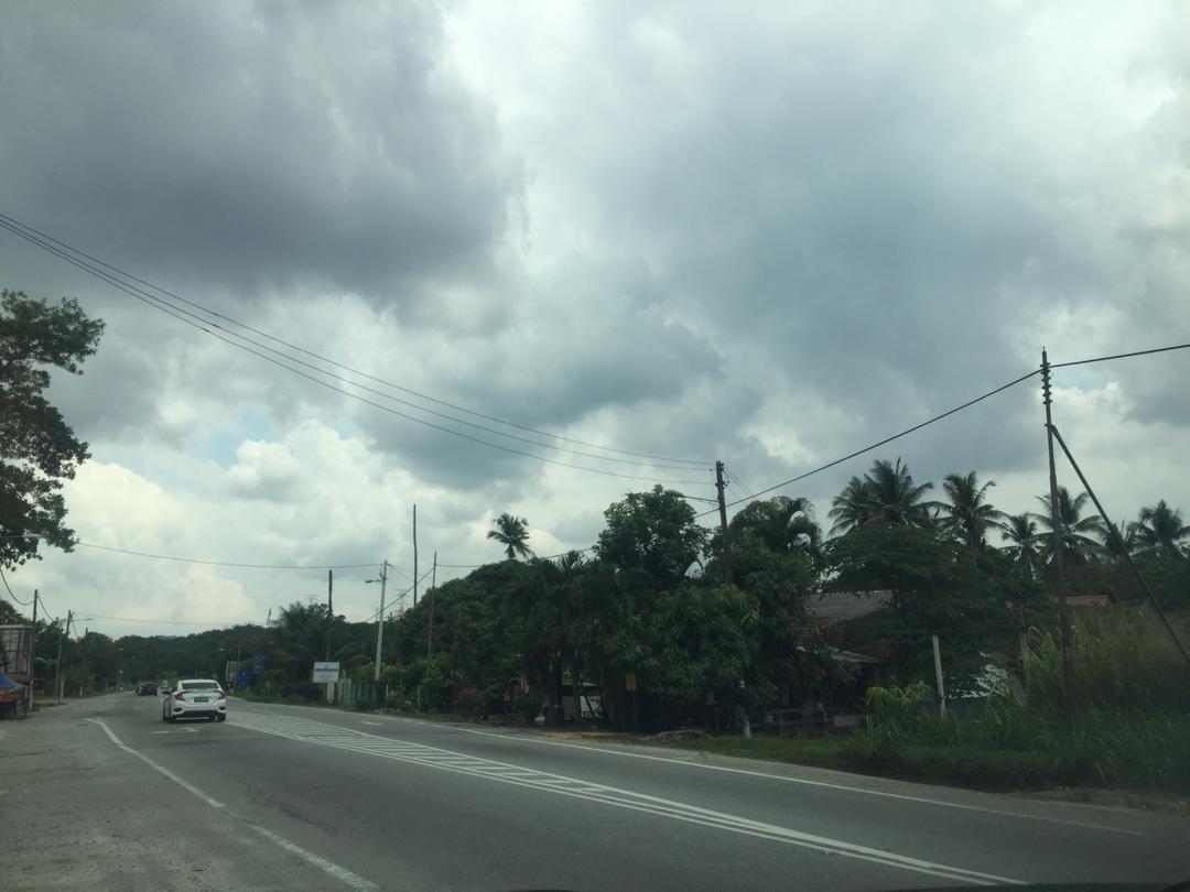 Tanah Tepi Jalan Semenyih Sungai Lalang - photo 1