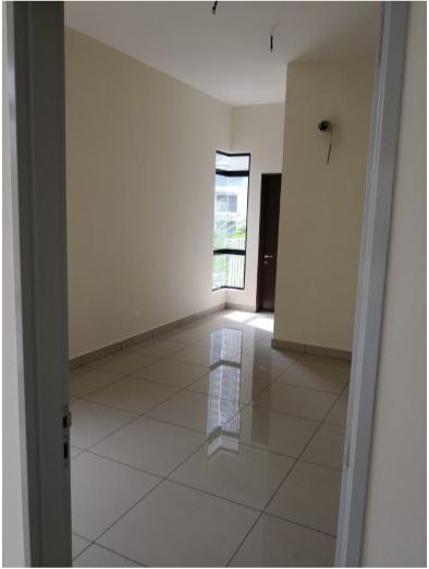 END LOT Double Storey House Avens Southville Bangi - photo 3