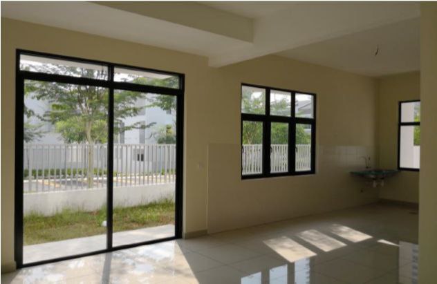 END LOT Double Storey House Avens Southville Bangi - photo 5