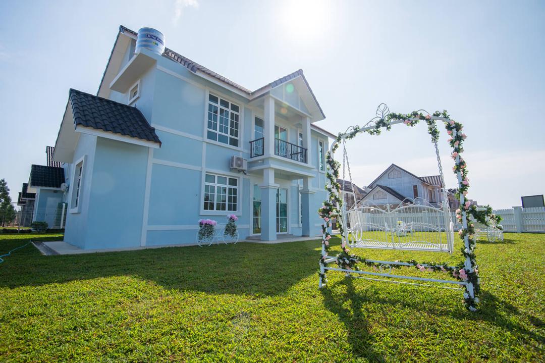Bungalow English Style Melaka Ayer Keroh - photo 2