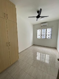 FACING POOL Apartment Tmn Putra Impian - photo 3