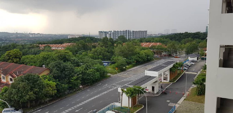 PUNCAK HIJAUAN KONDOMINIUM BANGI