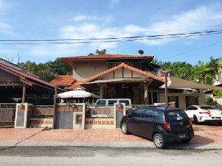 Swimming Pool Banglo 2 Tingkat Seksyen 4 Bangi - photo 3