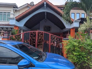 Renovated 2 Storey Taman Ukay Bistari Ampang