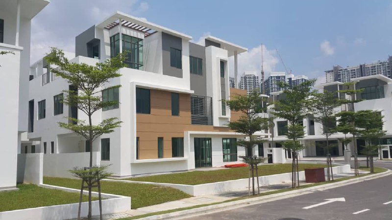 Extra Land Corner Lot 3 Storey Lake Point Residenc - photo 2
