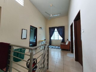 2 StoreyTaman Desa Indah Bandar Baru Nilai - photo 4