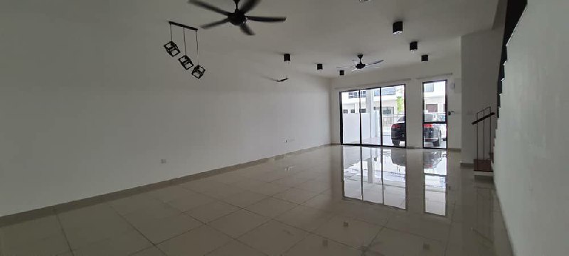 2 Storey Terrace Hijayu 2 Bdr Seri Sendayan - photo 9
