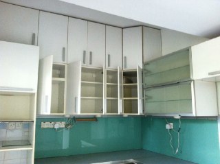 Triple Storey Townhouse Jalan Nova Subang Bestari - photo 2