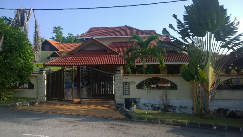 Beautiful Bungalow Putra Height Sg Merab - photo 2