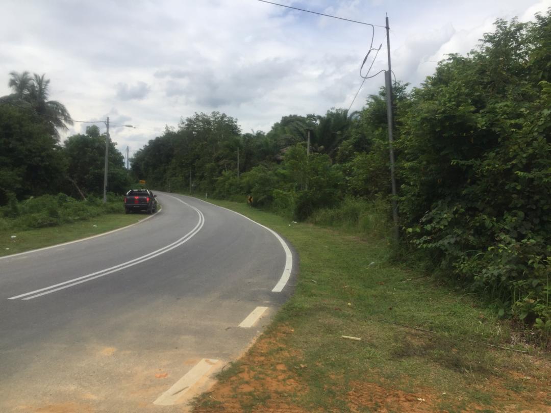 Tanah Tepi Jalan Peradong Jelebu