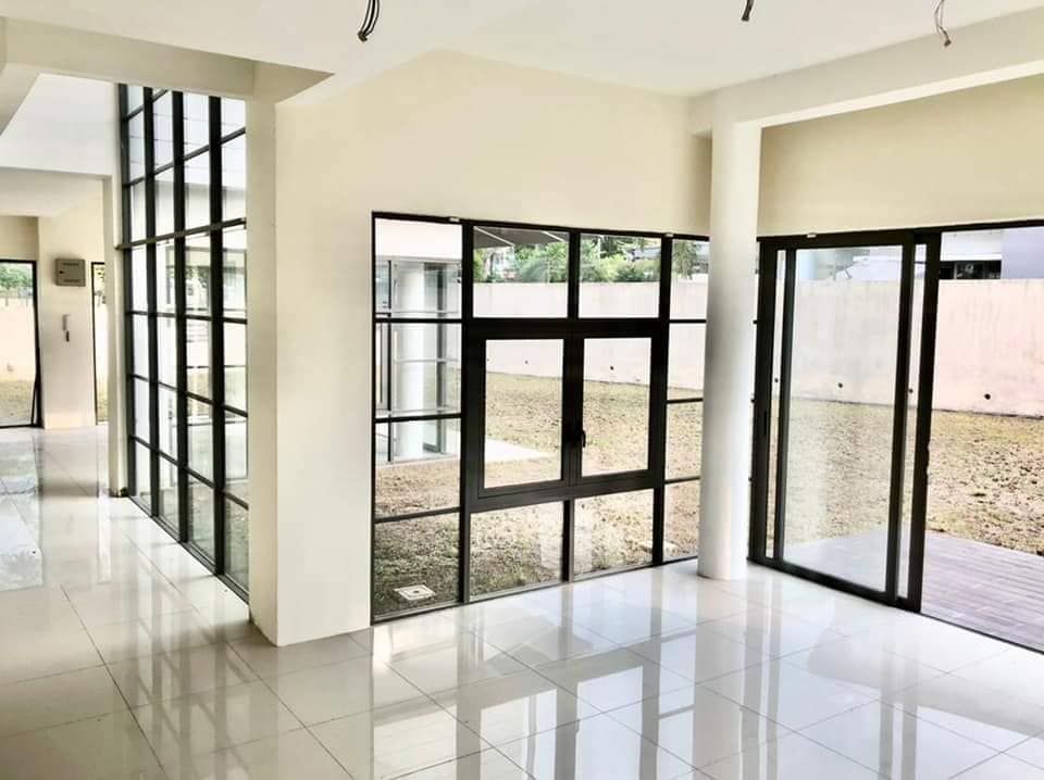 Banyan Close Bungalow 2 tingkat Bandar Bukit Mahko - photo 5