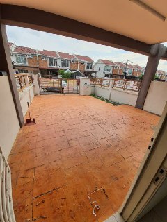 Double Storey Intermediate Rafflesia Taman Pelangi - photo 2