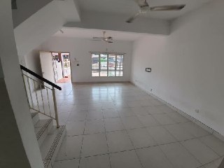 Double Storey Intermediate Rafflesia Taman Pelangi - photo 3