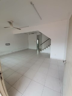 Double Storey Intermediate Rafflesia Taman Pelangi - photo 5