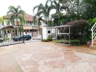 SEMI DETACHED 2 STOREY RIMBA RIANG RESIDENCY SEK 9 - photo 2