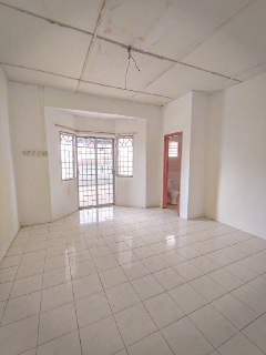 2Sty Terrace Taman Kota Perdana Putra Permai - photo 2