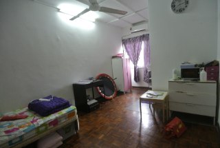 2 Storey Inter Unit at Taman Kesuma Ampang - photo 7