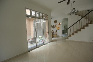 2 Storey Terrace House Laman Dillenia Nilai - photo 4