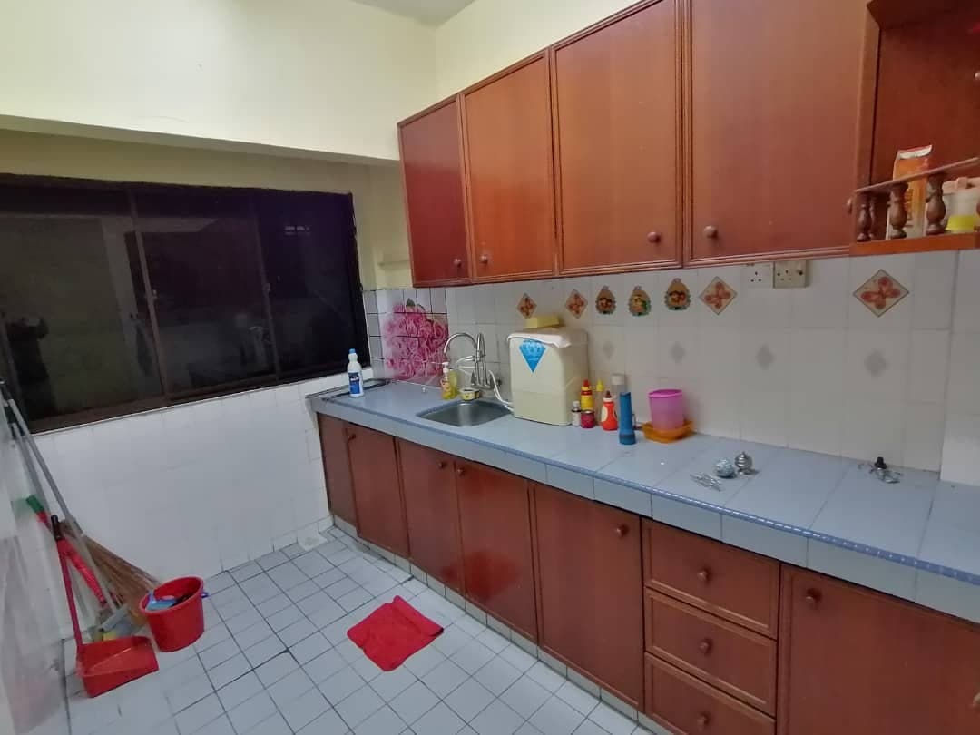 GROUND FLOOR Sri Cempaka Apartment Puchong Jaya - photo 8