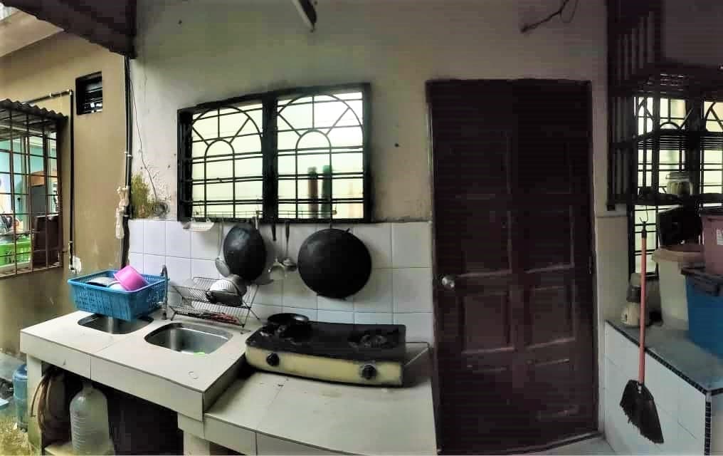 Fully Renovated Teres 2 Tingkat Taman Kinrara - photo 7