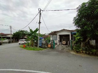 Single Storey Terrace Corner Lot, Taman Seroja - photo 2