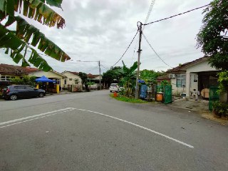 Single Storey Terrace Corner Lot, Taman Seroja - photo 4