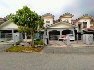 Double Storey Taman Salak Perdana Sepang - photo 2