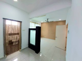 2 Storey Terrace Oakberry Gate Taman Pelangi - photo 2