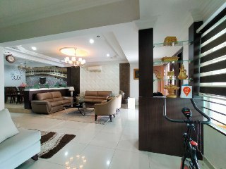 RENOVATED and EXTENDED 2 storey SUPERLINK - photo 3