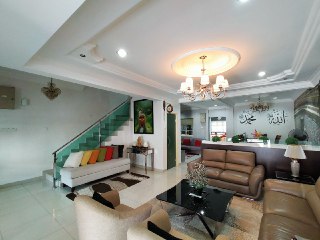 RENOVATED and EXTENDED 2 storey SUPERLINK - photo 5