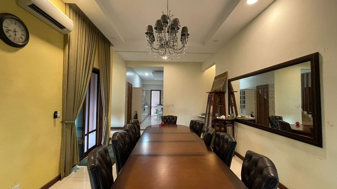 Semi D House D Puncak Bukit Jelutong Shah Alam - photo 6