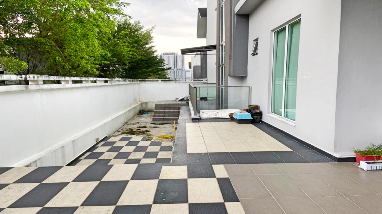 4 Storey Superlinked House Contours Melawati KL - photo 4