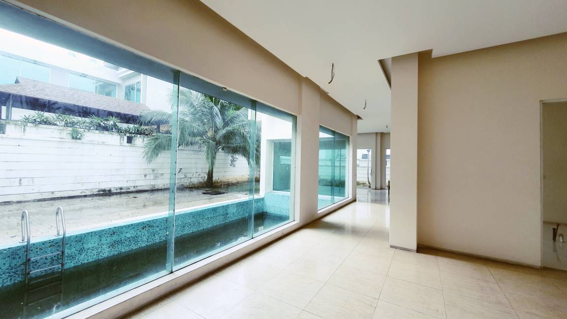 2 Storey Modern Bungalow Jalan Topaz Seksyen 7 - photo 6