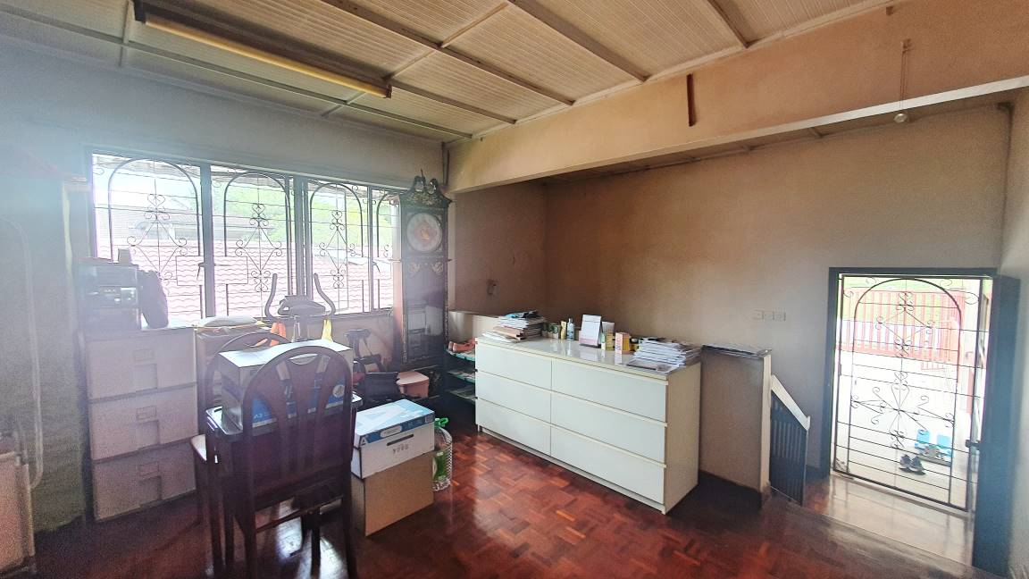 Double Storey Bungalow SS1 Petaling Jaya - photo 5