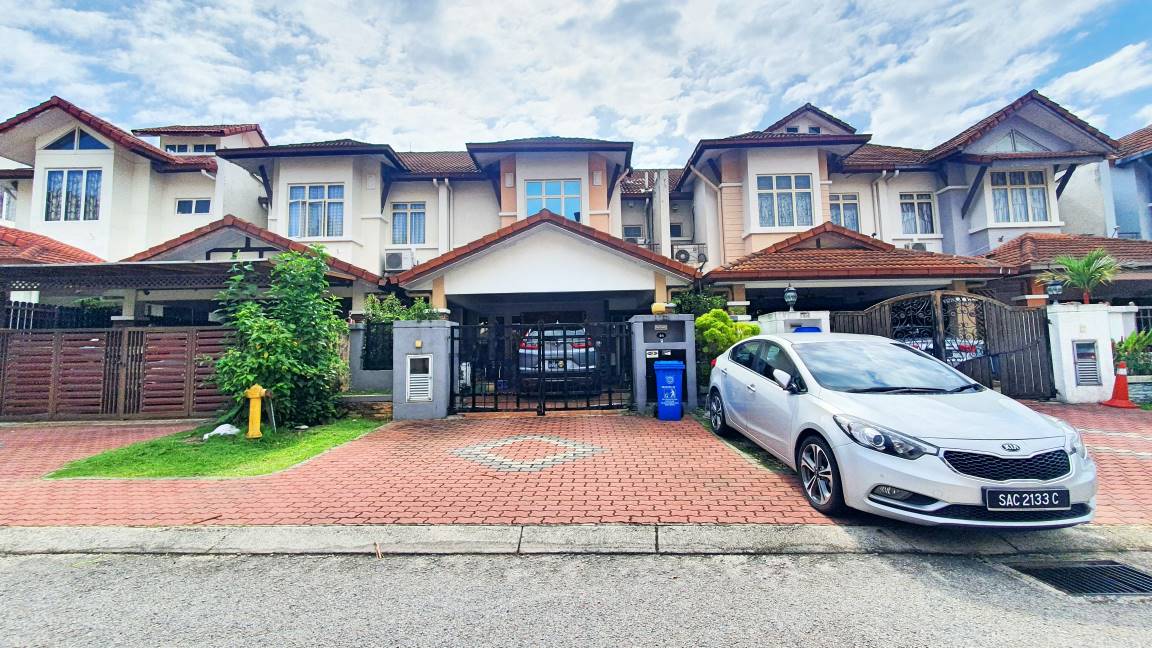 Double Storey Superlink Jalan Birai Bukit Jelutong