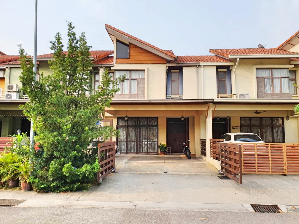 Lagenda 1 Jalan Teratak Bukit Jelutong
