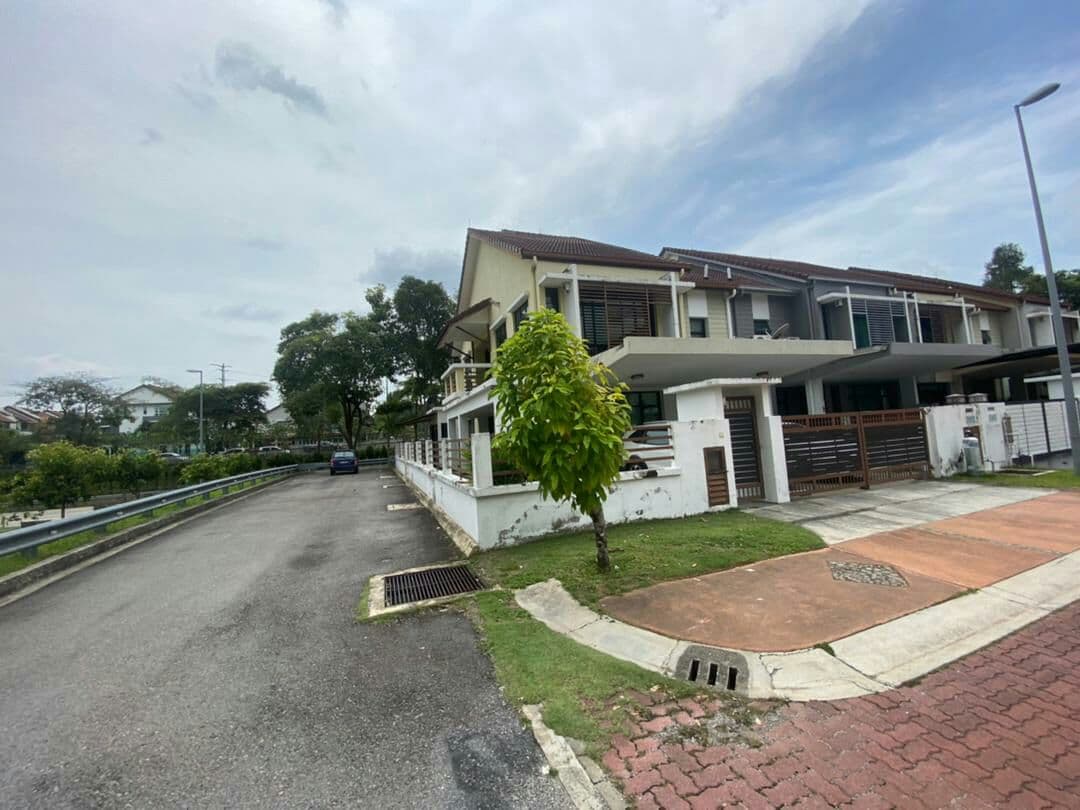 2 Storey Super link END LOT Usj Height Subang Jaya - photo 4