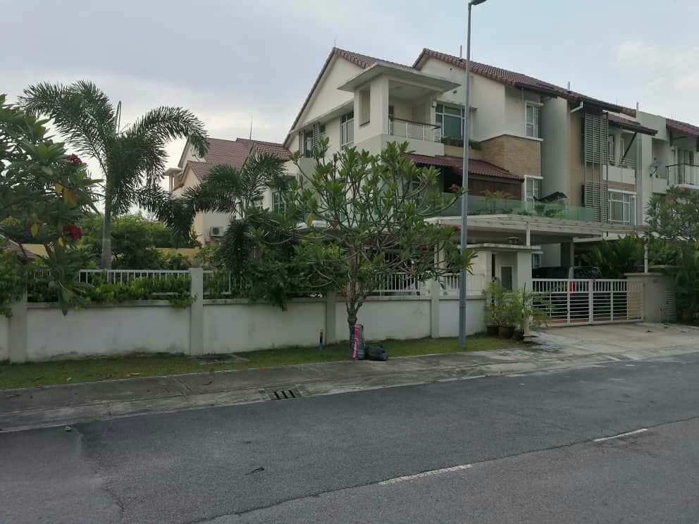 2 Storey Superlink Corner at USJ Heights Subang