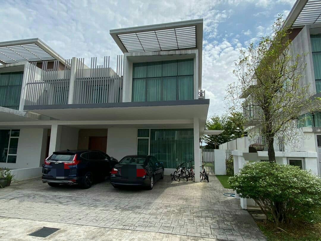 2 Storey Semi D House at Evergreen Garden Residenc