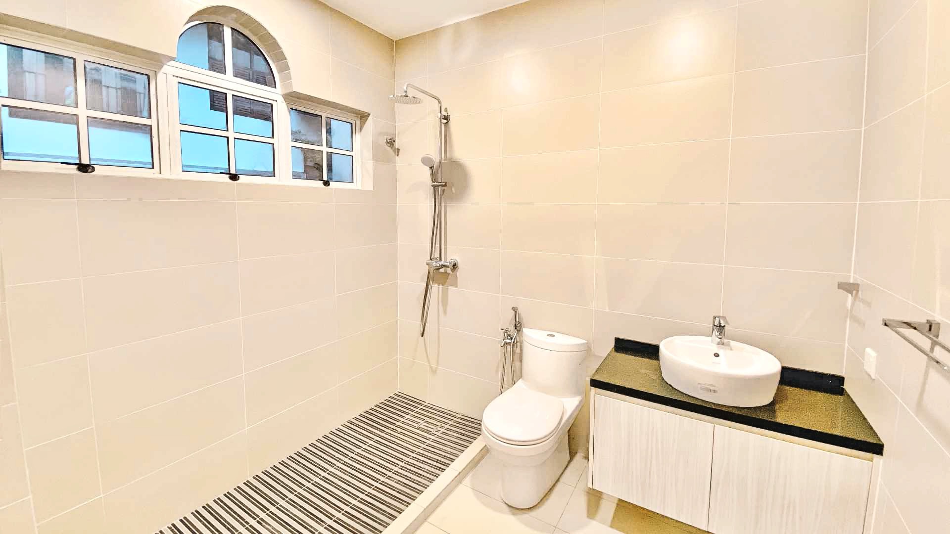 2 Storey Bungalow Tropicana Golf Country Resort - photo 7