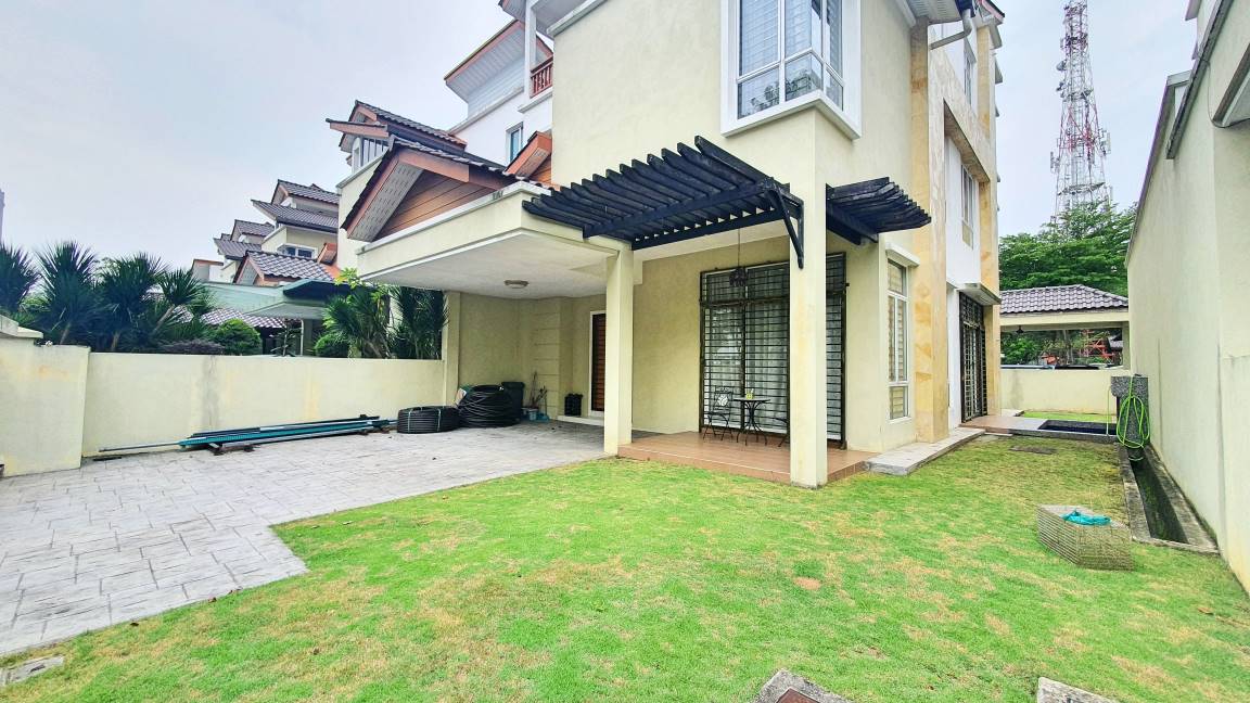 3 Storey Zero Lot Bungalow Seksyen 4 Shah Alam - photo 2