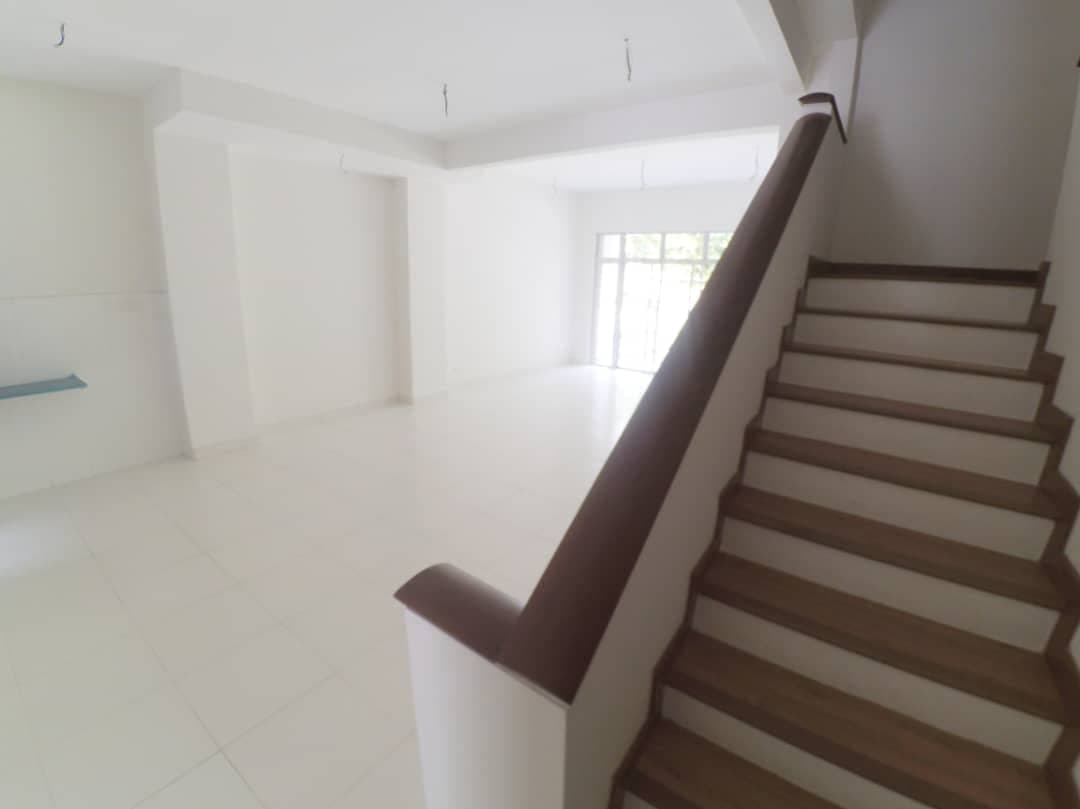 2  Storey Intermediate Super Link House Presint 1 - photo 3