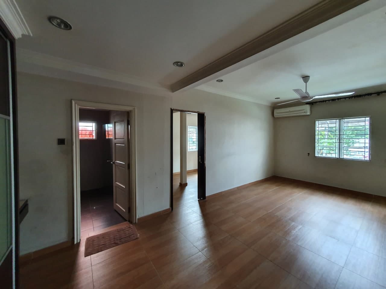 Double Storey Corner Lot Renovated Unit Petaling J - photo 7
